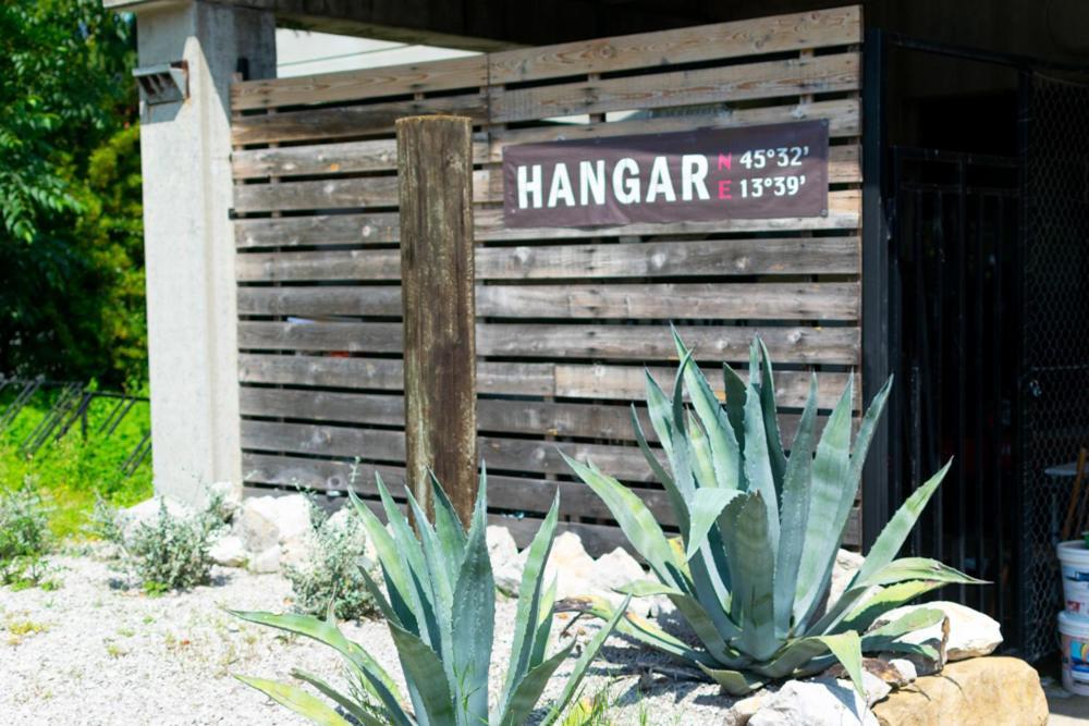 Hangar Apartments Izola Kültér fotó