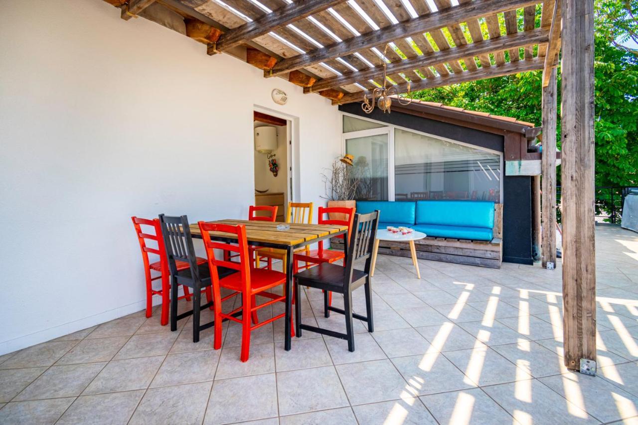 Hangar Apartments Izola Kültér fotó