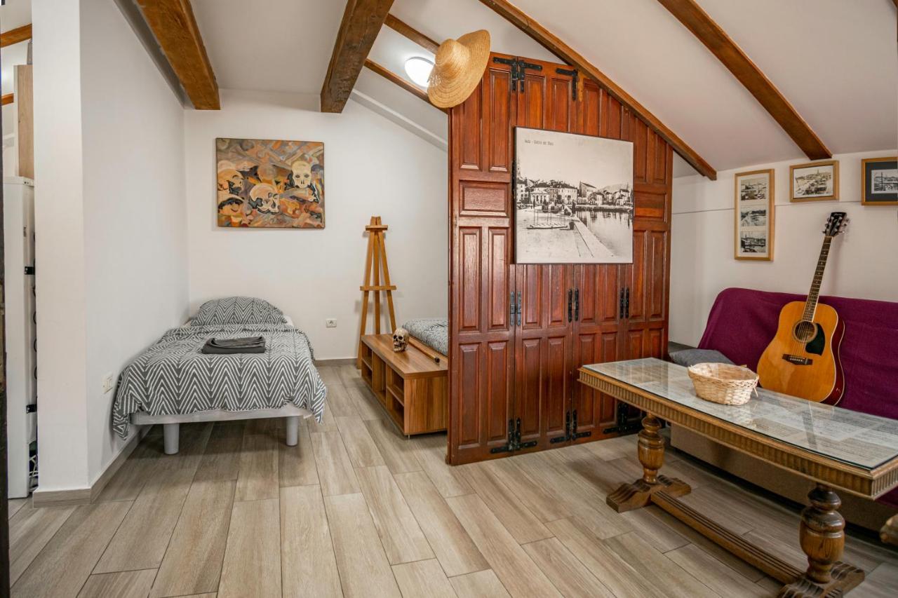 Hangar Apartments Izola Kültér fotó