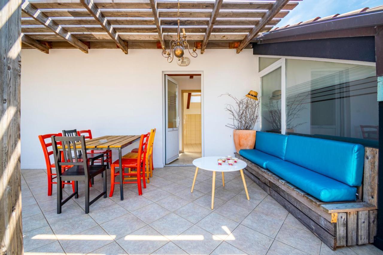 Hangar Apartments Izola Kültér fotó