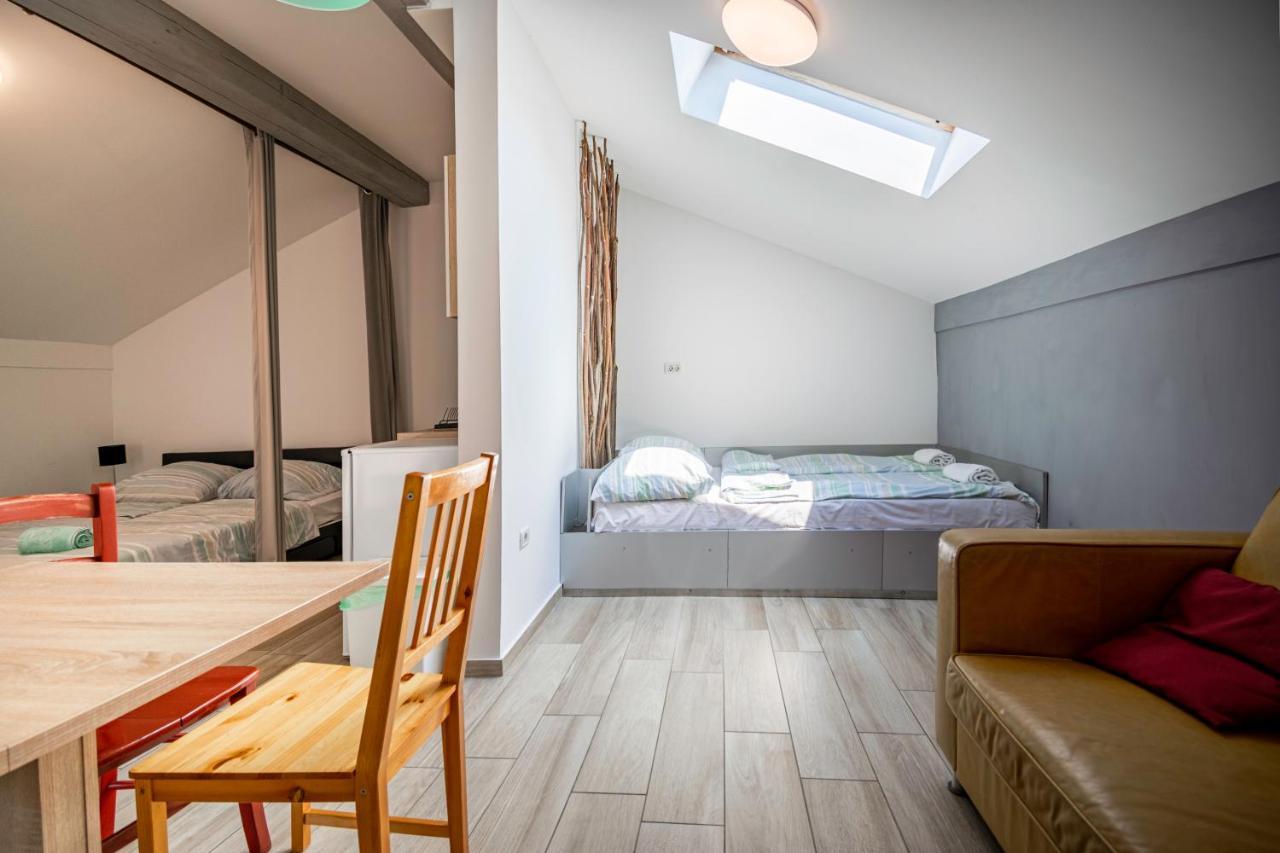 Hangar Apartments Izola Kültér fotó